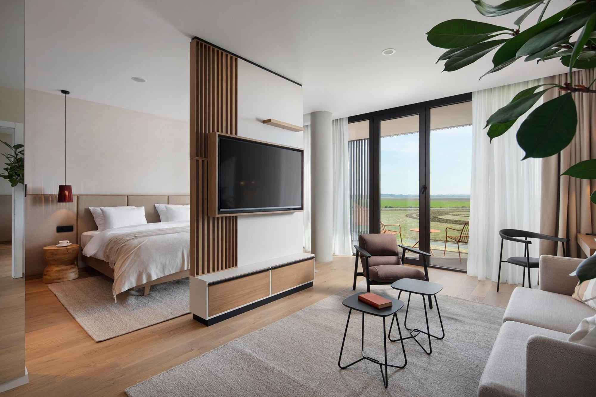Hotel Materra Eszék Kültér fotó